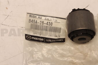 B45A28430 BUSH,RUBBER