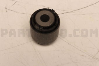 B45A28430 BUSH,RUBBER