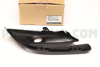 B63C50C11A COVER(R),HOLE-LAMP