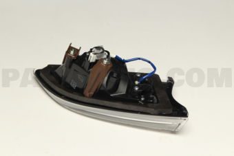 BBN8513F0F LAMP(R),TRUNK LID