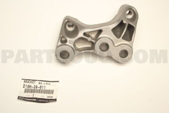 D10H39011 BRACKET NO.1,ENGINE