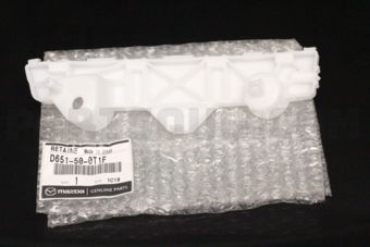 D651500T1F RETAINER NO.1,BUMPER