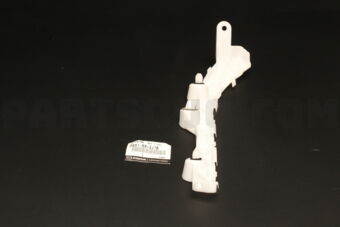 D651502J1B RETAINER(L),REAR BUMPER