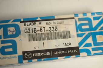 G21B67330 BLADE,WIPER-REAR