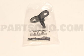GG2A56840 STRIKER,LID