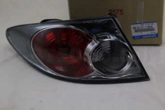 GR1A51180A LENS & BODY(L),RR COMB