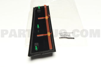 KB7W50M10B GARNISH(R),FRONT DOO