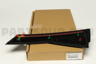 KB8A50M50F GARNISH(R),REAAR