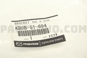 KB8B51694 BRACKET(L),F.FOG LAM
