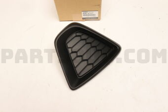 KD4550C11 COVER(R),HOLE-LAMP