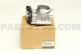 PY8V13640 BODY,THROTTLE