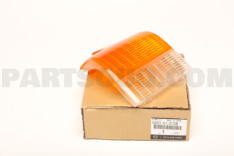 S08351072B LENS(L),FRT COMB