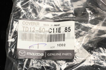 TD1250C11E85 COVER(R),LAMP