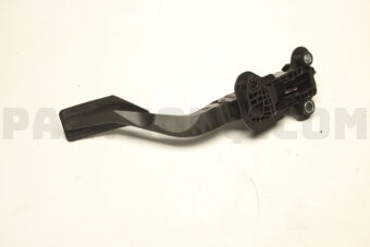 1600A101 PEDAL,ACCEL