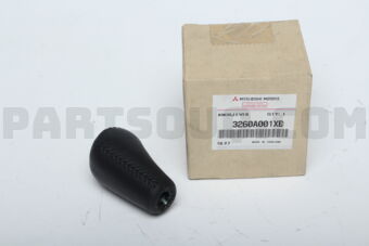 3260A001XB KNOB,T/F GEARSHIFT LEVER