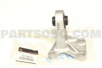 3517A074 BRKT,RR DIFF FR SUPP