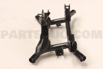 4100A033 CROSSMEMBER,RR SUSP