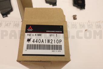 440A1W210P PAD SET,RR BRAKE