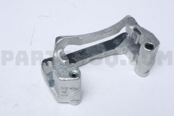 4605A452 SUPPORT,R/BRAKECALIPER,RH