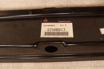5256B817 CROSSMEMBER,FR END STRUCT