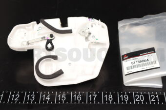 5715A864 LATCH,FR DOOR,RH