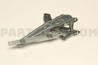 5743A361 Mitsubishi REGULATOR,R/DR WINDO