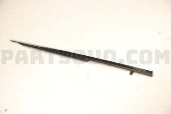 5757A245 MLDG,R/DR WDO BELT LINE