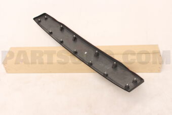 5817A263XA GARNISH,TAILGATE,LWR