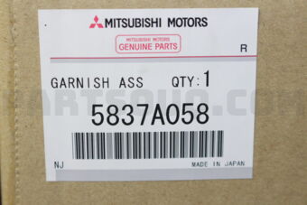 5837A058 GARNISH BACK DOOR RH