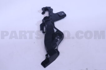 620C2A000P BRKT,HEADLAMP SUPPORT,RH