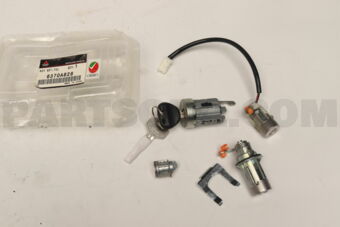 6370A826 CYLINDER &amp; KEY SET,LOCK