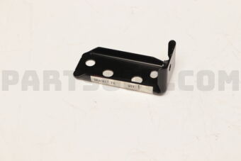 6400A986 BRACKET,FR BUMPER ST