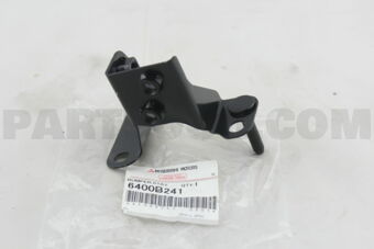 6400B241 BRACKET,FR BUMPER ST