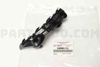 6400G173 BRACKET,FR BUMPER SI