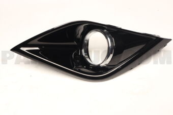 6400G978 GARNISH,FR BUMPER,RH