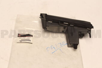 6400H866 COVER,FR BMPR LAMP H