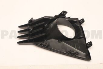 6400J652 GARNISH,FR BUMPER,RH