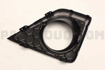 6400J774 Mitsubishi GARNISH,FR BUMPER,RH