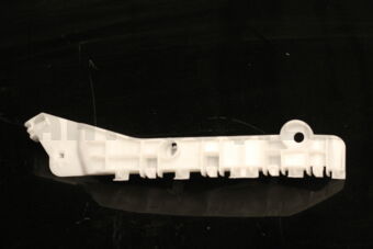 6400L125 BRACKET,FR BUMPER,LH