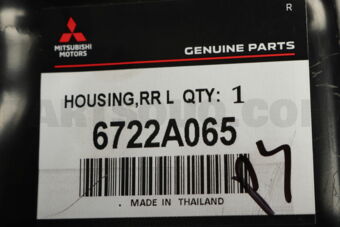 6722A065 HOUSING,RR LAMP,LH