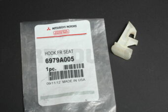 6979A005 HOOK,FRSEAT