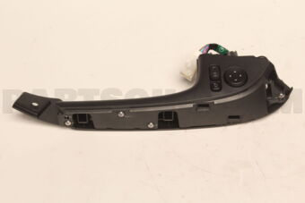 7221D157XA Mitsubishi GRIP,FR DOOR ASSIST,LH
