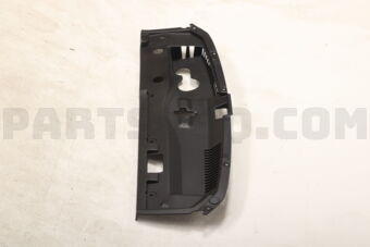 7450B542 Mitsubishi COVER,FR BUMPER GRILLE