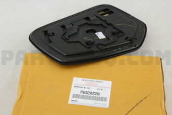 7632A226 MIRROR & HOLDER,DOOR,RH