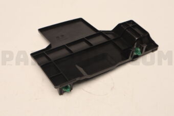 7812A562 PANEL,AIR GUIDE SIDE,RH