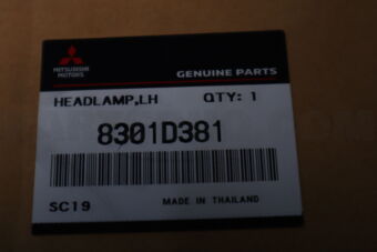 8301D381 HEADLAMP ASSY,LH