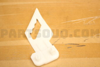 8301D658 BRKT,FR BUMPER SIDE,UPR RH