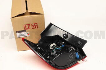 8330B194 LAMP ASSY,COMB,RR RH