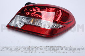 8330B288 Mitsubishi LAMP ASSY,COMB,RR RH