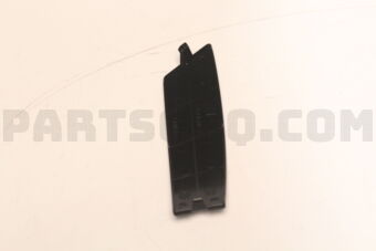 8330B291 Mitsubishi COVER,RR COMBINATION LAMP